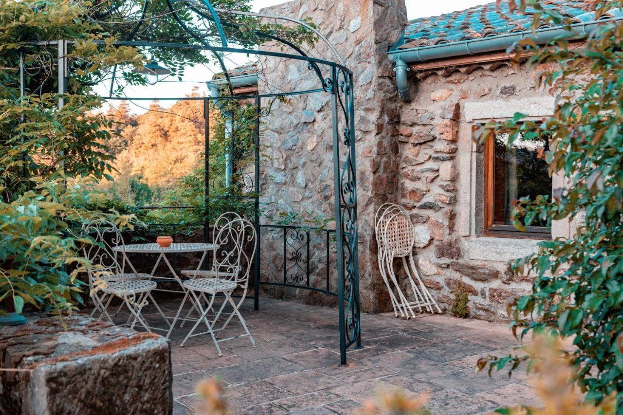 Maison D'Hotes Le Hameau De La Mure Saint-Laurent-du-Pape Экстерьер фото