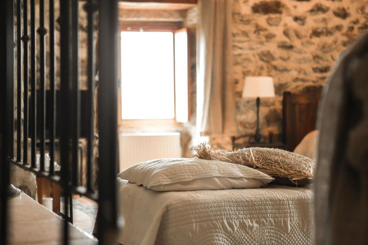 Maison D'Hotes Le Hameau De La Mure Saint-Laurent-du-Pape Экстерьер фото